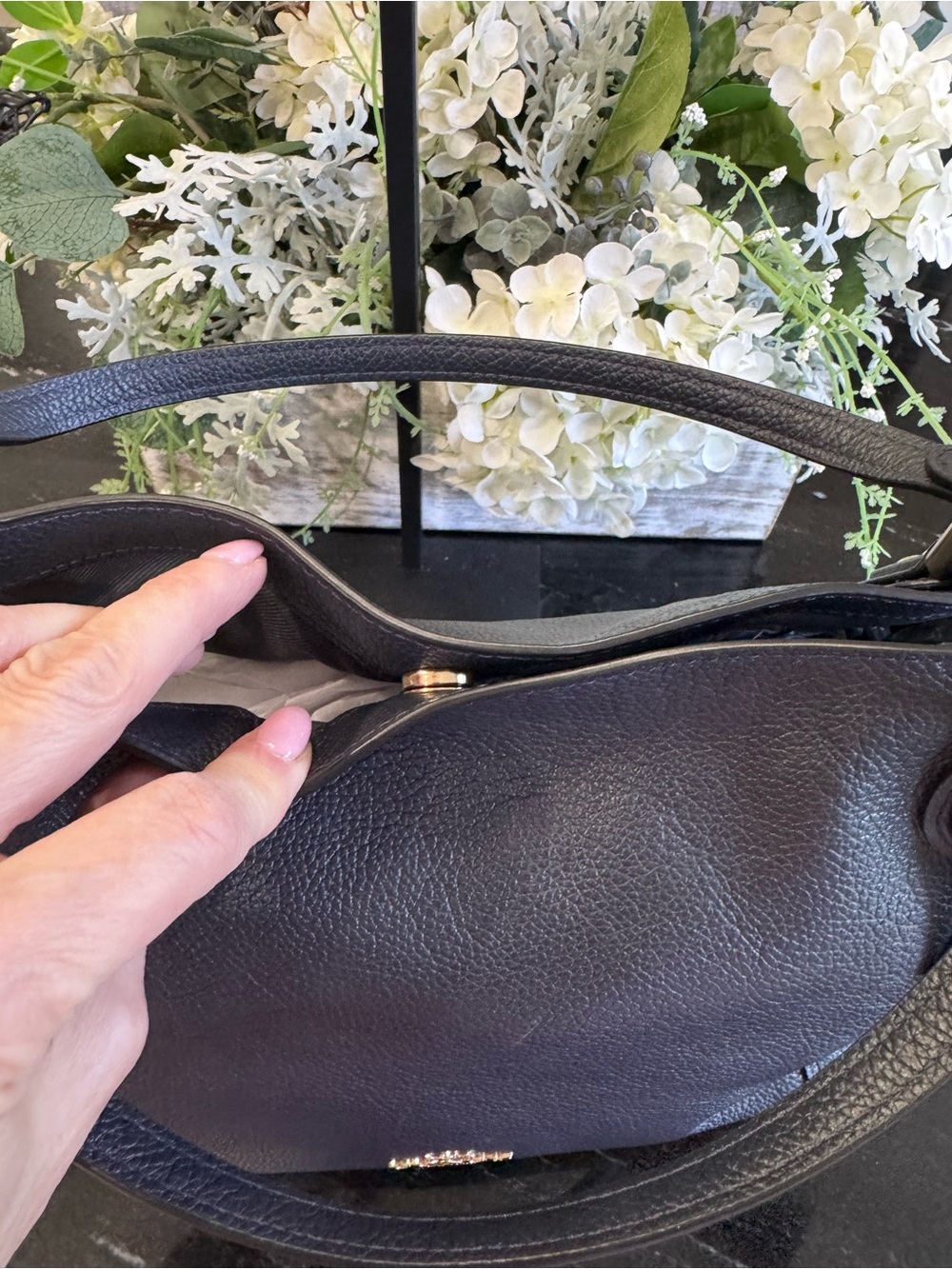 💙Coach Edie 31 Pebbled Leather Shoulder Bag Navy Blue Gold Hardware Crossbody - Picture 14 of 16
